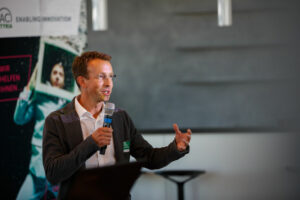 INNOlounge6 Image7022 1500x1000 Q80