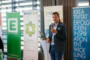 INNOlounge6 Image7104 1500x1000 Q80